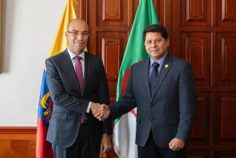 Mr Chaib holds discussions with Ecuadorian government members in Quito