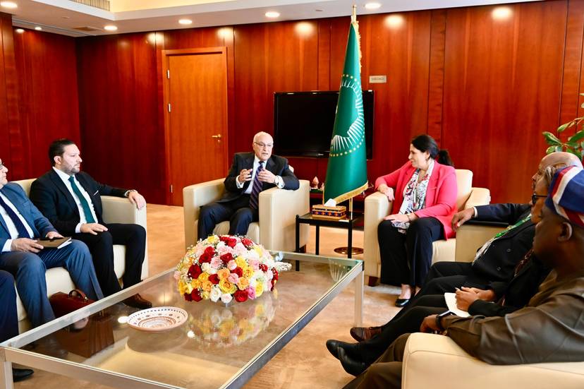 M. Attaf s'entretient avec le vice-président de la Commission de l'Union africaine