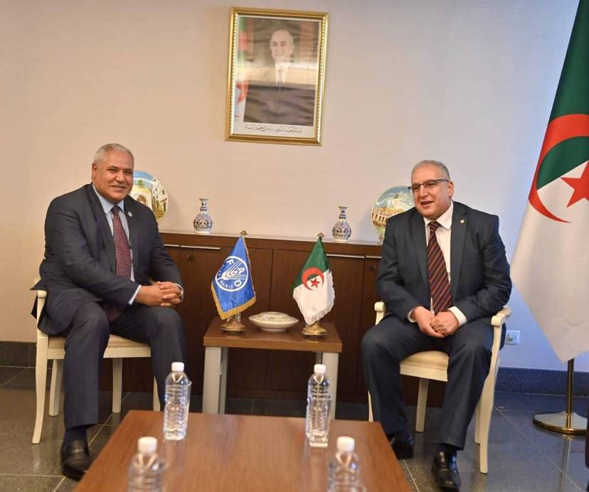 Mr Magramane receives the Assistant Director-General of the FAO