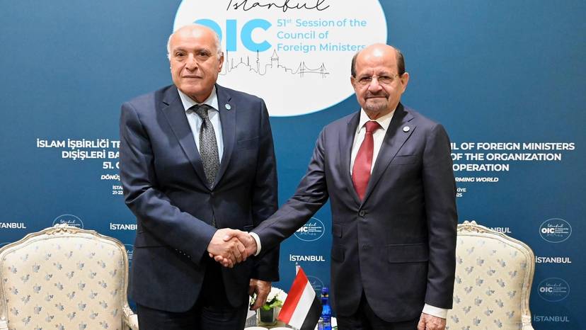 M. Attaf tient une réunion bilatérale avec son homologue yéménite