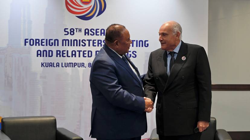 Mr.Attaf holds bilateral talks with his Timorese counterpart