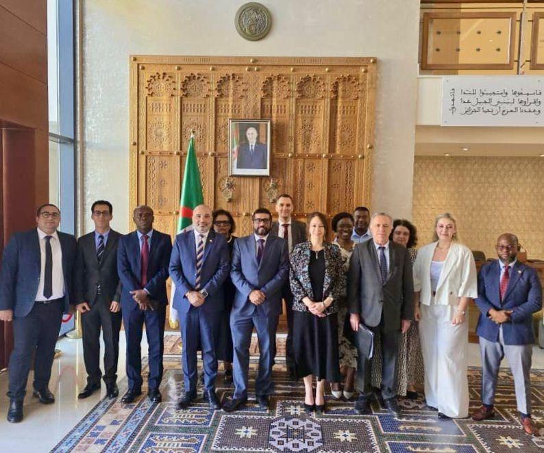 السيدة منصوري تستقبل وفدا رفيع المستوى في إطار التحضيرات لتنظيم الطبعة الرابعة للمعرض الإفريقي للتجارة البينية