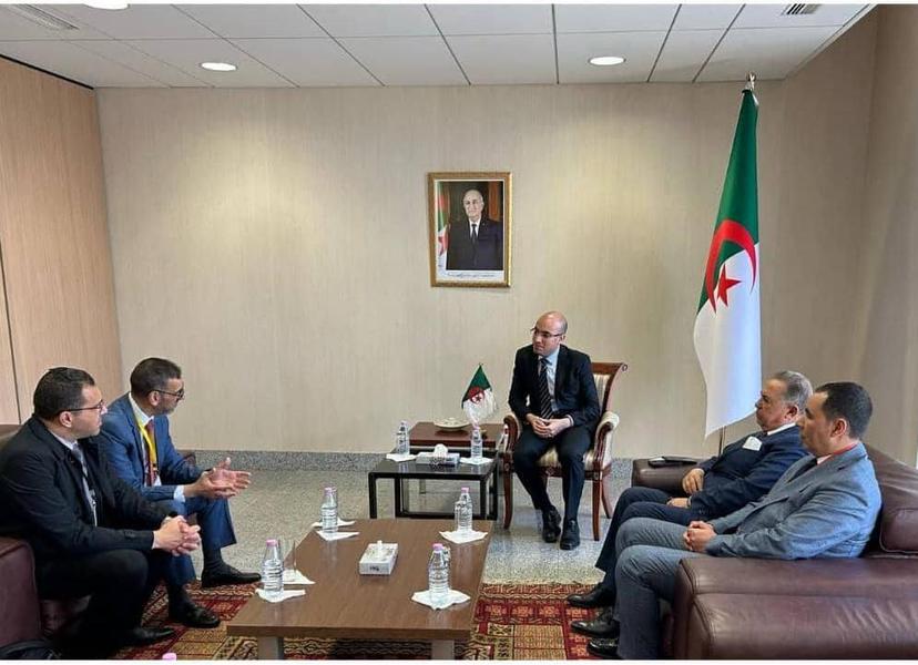 Mr .Chaib receives the General Director of the External Bank of Algeria