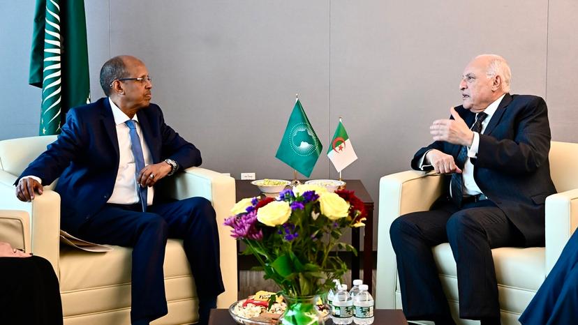 Mr. Attaf holds talks with the African Union Commission Chairperson