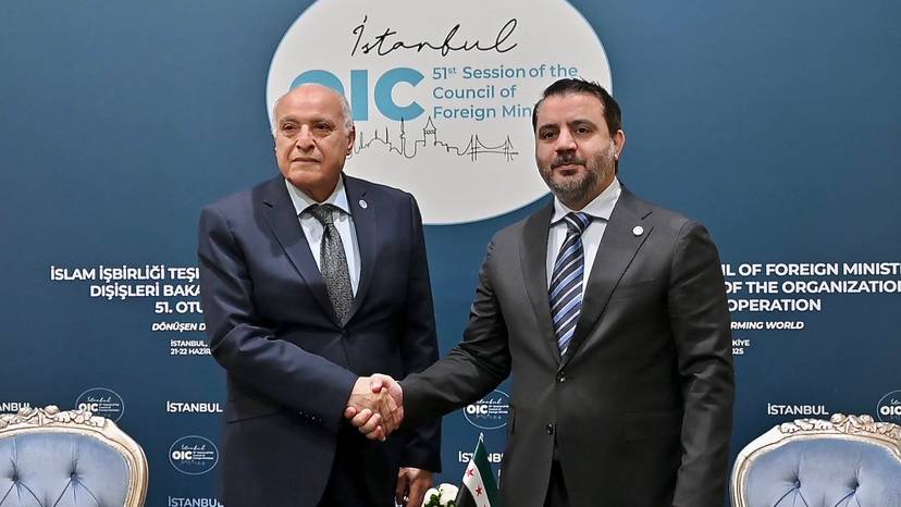 M. Attaf tient une réunion bilatérale avec son homologue syrien